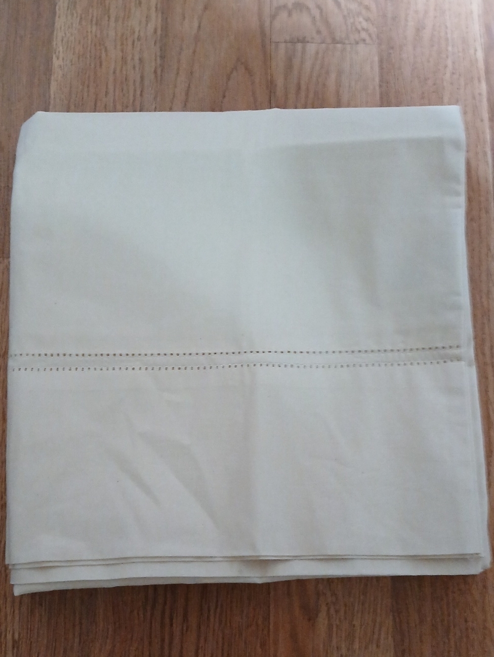 Pottery Barn King Pillowcases NWOT